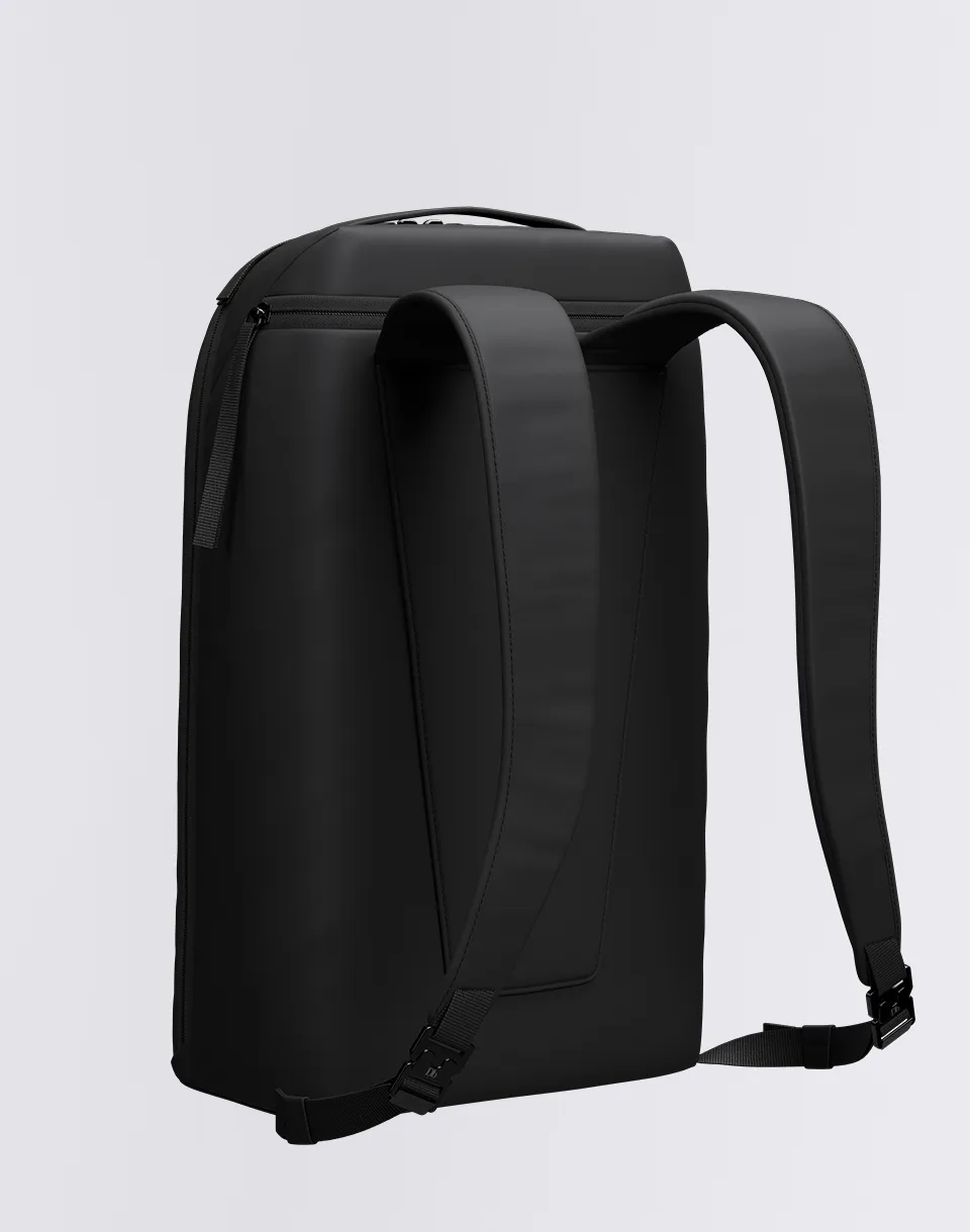 Db Freya Backpack 16L Black Out