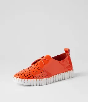 DJANGO & JULIETTE Hexter Orange White Patent Leather Sneakers