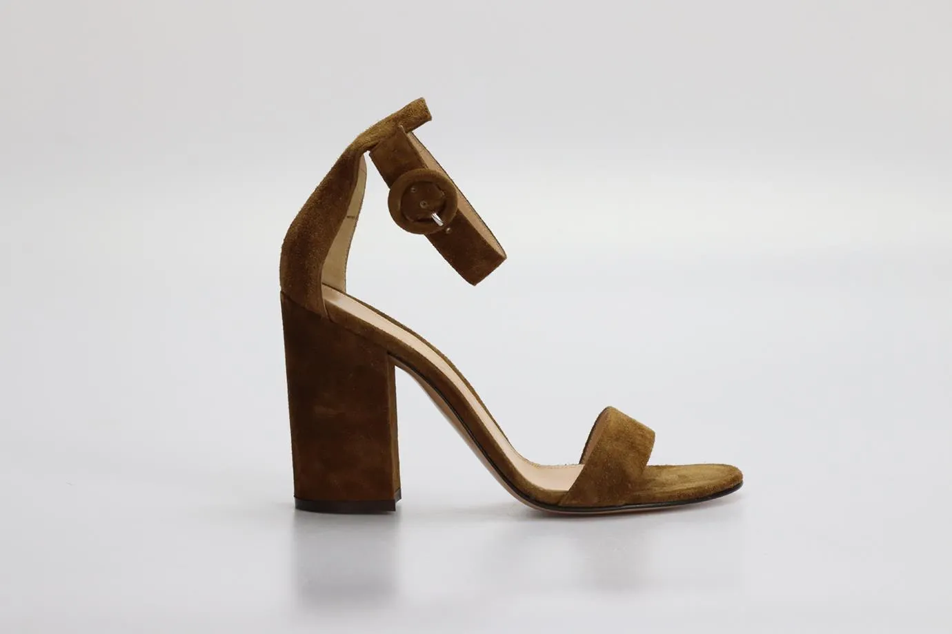 GIANVITO ROSSI SUEDE SANDALS EU 38.5 UK 5.5 US 8.5