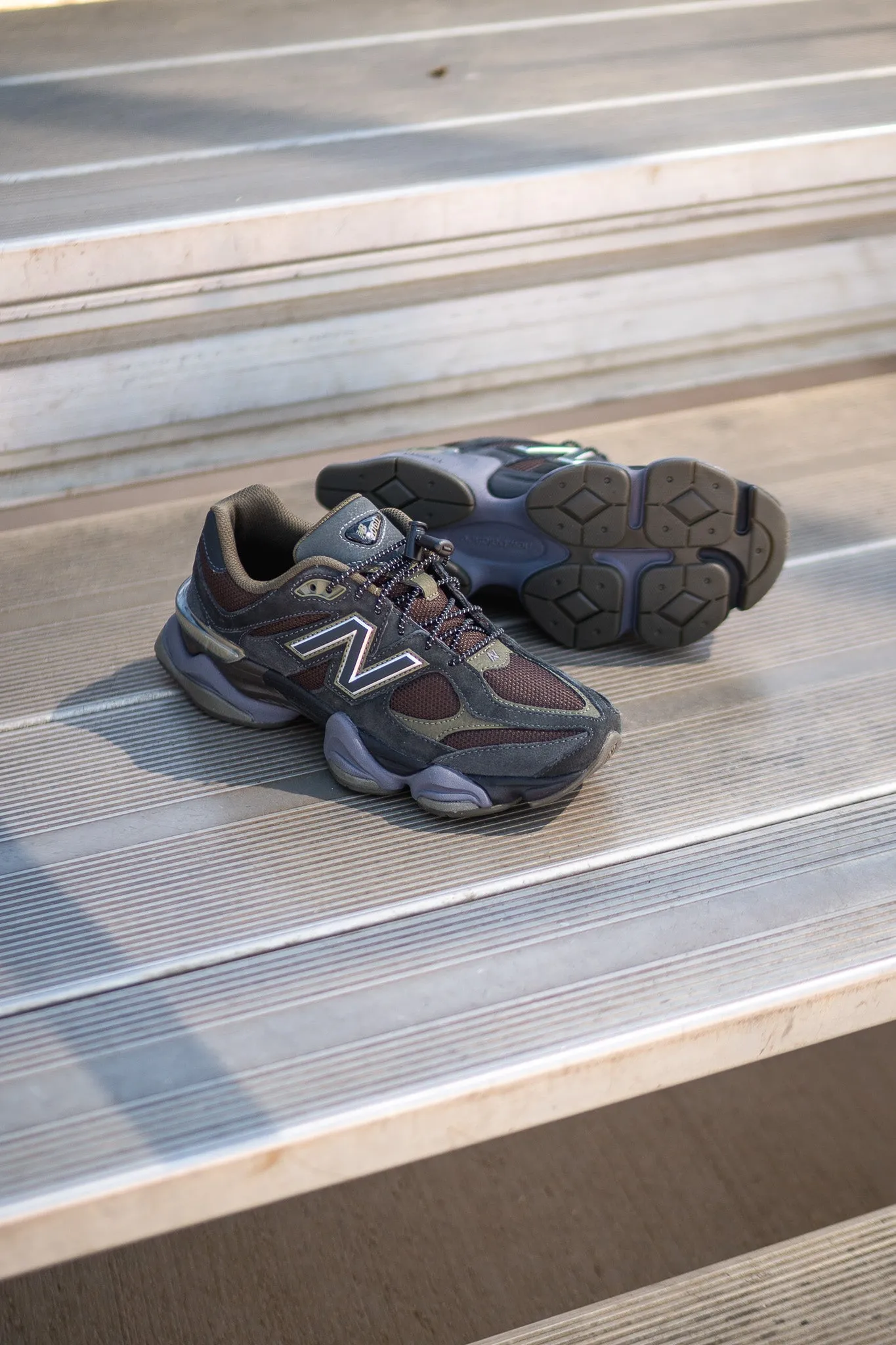 Mens New Balance 9060 (Oak Green) - U9060PH