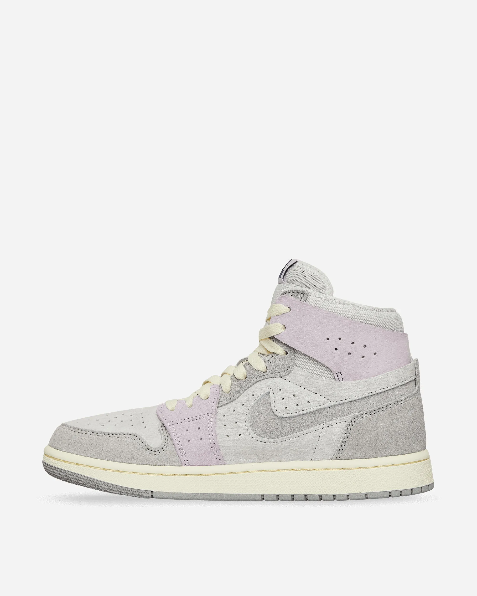 WMNS Air Jordan 1 Zoom Air CMFT 2 Sneakers Photon Dust / Barely Grape