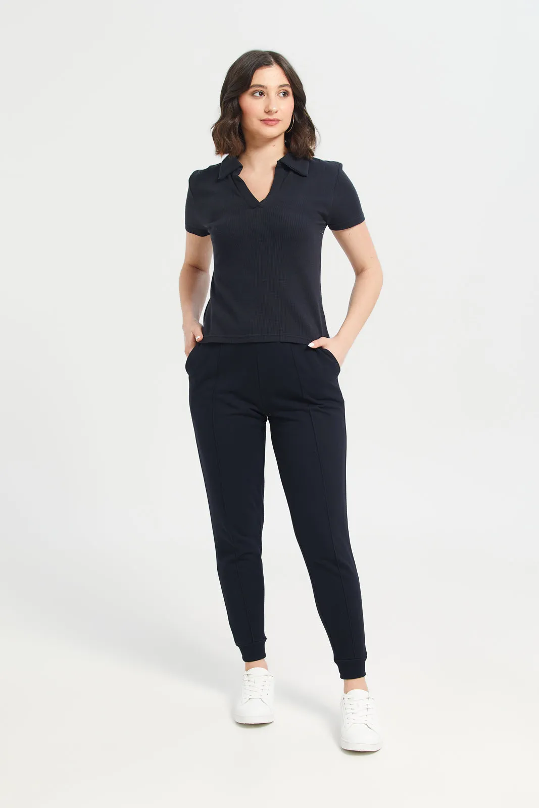 Women Black Plain Joggers